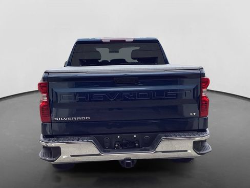 Used 2022 Chevrolet Silverado 1500 LT AWD/4WD image 6