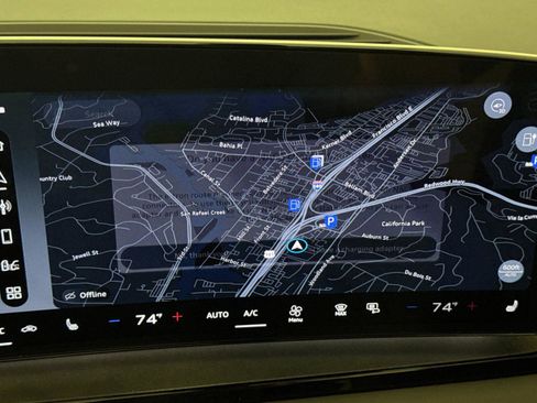 New 2027 Audi Q6 e-tron Premium image 18