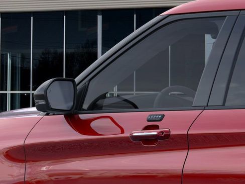 Used 2026 Ford Explorer Platinum w/ LUX Leather Package image 12