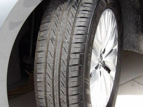 Used 2020 Volkswagen Jetta S w/ Driver Assistance Package image 9