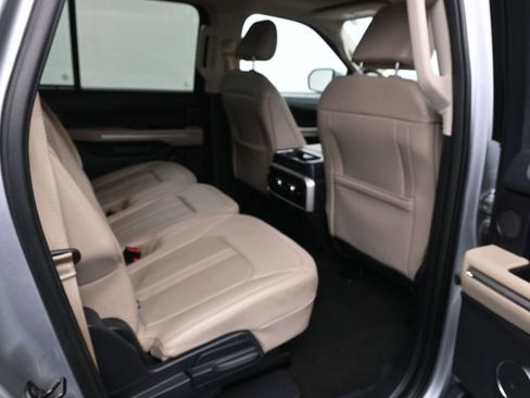 Used 2024 Ford Expedition Max Limited image 10