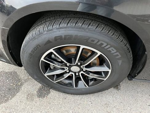 Used 2019 Dodge Grand Caravan GT image 21