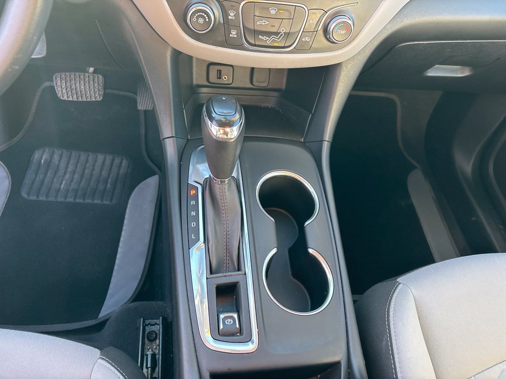 Used 2018 Chevrolet Equinox LT FWD image 20