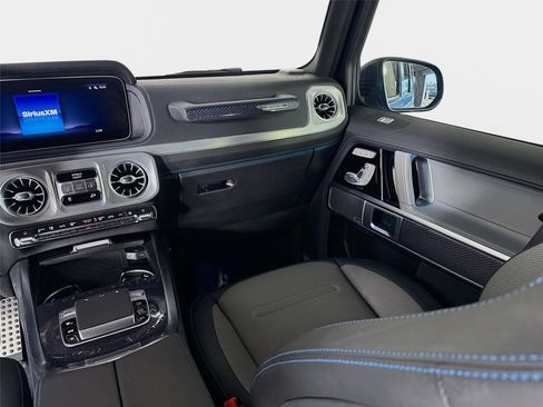 Used 2025 Mercedes-Benz G 580 w/ EQ Technology image 26