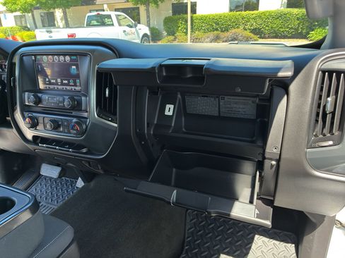 Used 2017 Chevrolet Silverado 1500 LT w/ LT Eassist Package RWD image 57