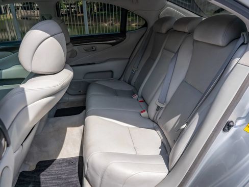 Used 2012 Lexus LS 460 AWD w/ Luxury Value Edition image 13