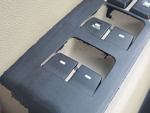 Used 2017 Hyundai Elantra Value Edition image 34