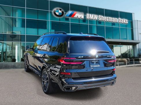 New 2026 BMW X7 xDrive40i w/ Executive Package AWD/4WD image 6