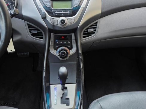 Used 2013 Hyundai Elantra GLS FWD image 14