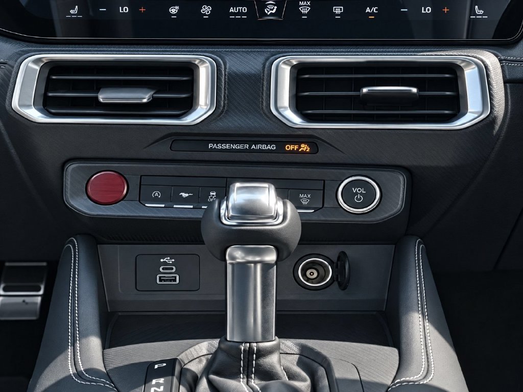 Certified 2025 Ford Mustang GT RWD image 11