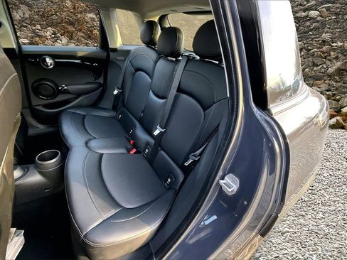 Used 2016 MINI Cooper S image 23