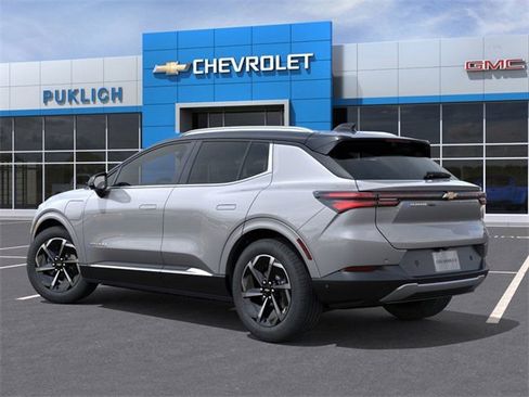 New 2025 Chevrolet Equinox EV LT AWD/4WD image 3