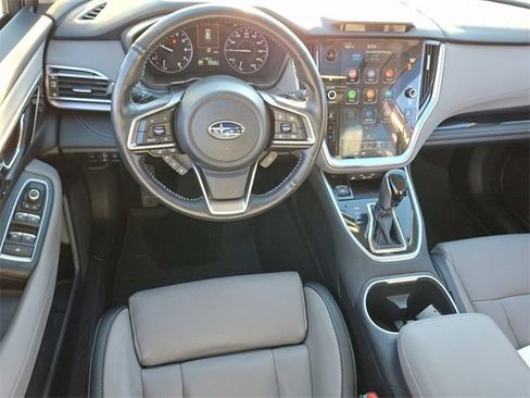Used 2022 Subaru Outback Limited image 11
