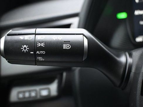 Used 2023 Lexus UX 250h Premium image 41