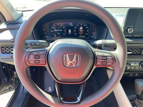 New 2025 Honda Accord SE image 11