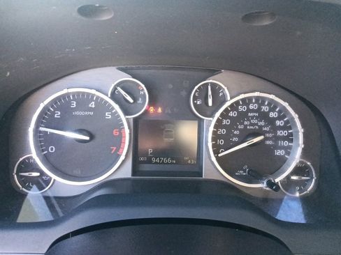 Used 2016 Toyota Tundra SR5 image 20