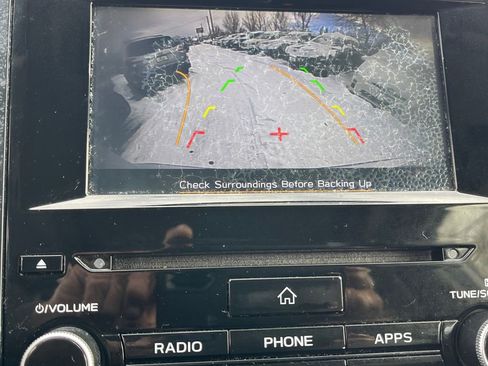 Used 2019 Subaru Forester Premium image 12