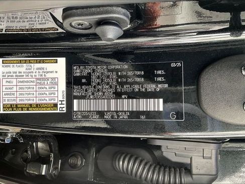 Used 2025 Lexus LX 700h Overtrail w/ Accessory Package (Z1) AWD/4WD image 19