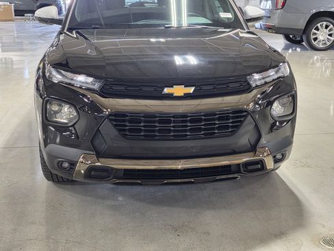 Used 2023 Chevrolet TrailBlazer ACTIV w/ Convenience Package FWD image 9