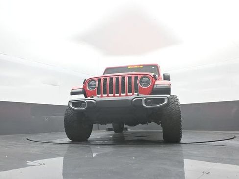 Used 2020 Jeep Gladiator Overland AWD/4WD image 38