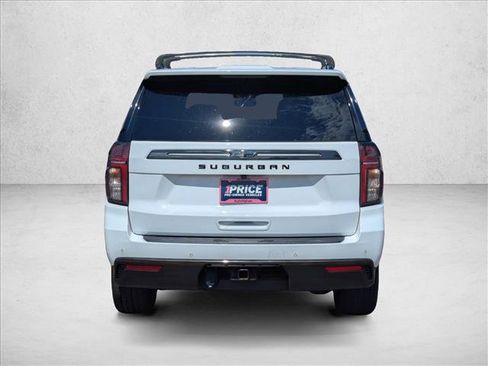 Used 2021 Chevrolet Suburban RST w/ Luxury Package AWD/4WD image 7
