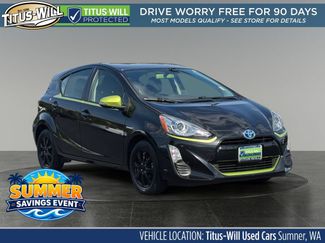 Used 2016 Toyota Prius C Persona Series FWD video 1