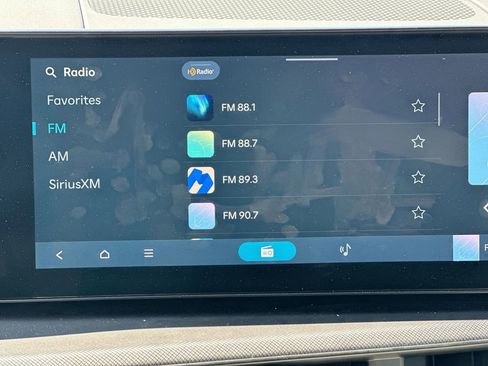 Used 2025 Hyundai Santa Fe SEL image 49