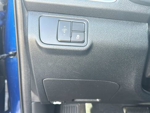 Used 2019 Hyundai Accent SE FWD image 20