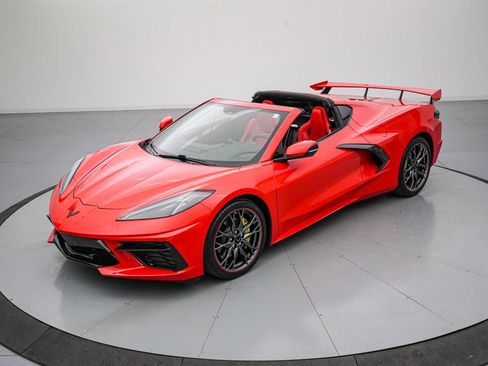Used 2023 Chevrolet Corvette Stingray Coupe w/ 1LT RWD image 9