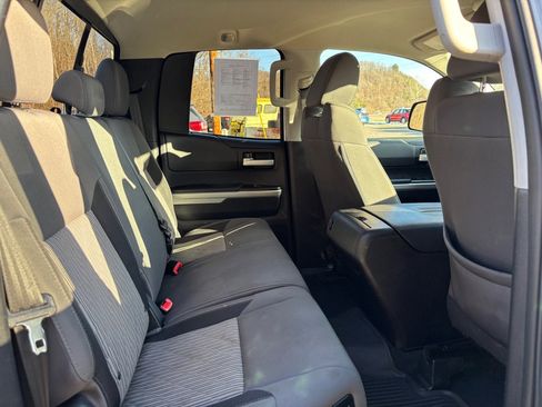 Used 2016 Toyota Tundra SR image 11