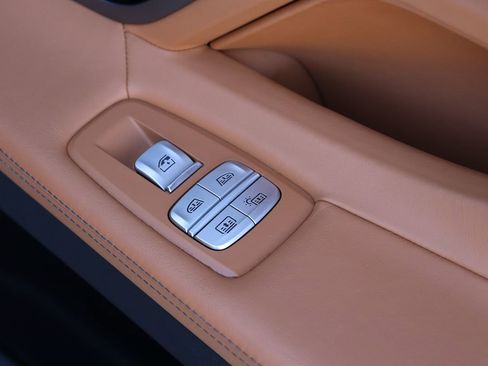 Used 2017 BMW 750i xDrive image 49