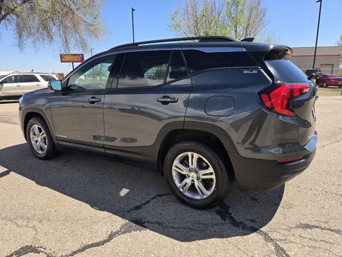 Used 2020 GMC Terrain SLE w/ Driver Convenience Package image 8