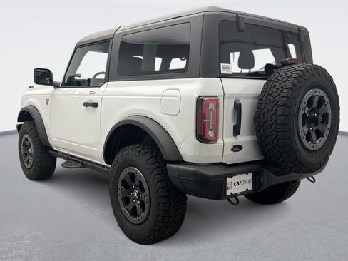 Used 2022 Ford Bronco Badlands AWD/4WD image 3