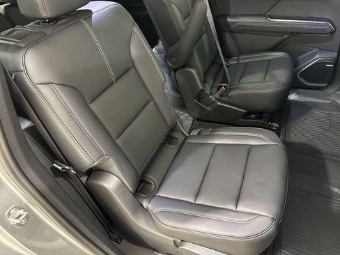 New 2026 GMC Acadia Elevation w/ Elevation Premium Package FWD image 27