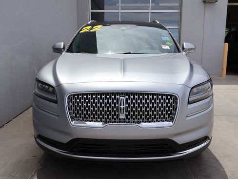 Used 2022 Lincoln Nautilus Reserve w/ Cargo Utility Package FWD image 5