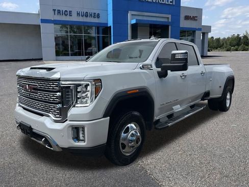 Used 2022 GMC Sierra 3500 Denali w/ Denali Ultimate Package image 4