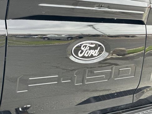 Used 2025 Ford F150 Lariat w/ Equipment Group 502A High AWD/4WD image 24