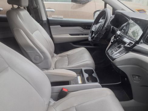 Used 2019 Honda Odyssey Elite image 4