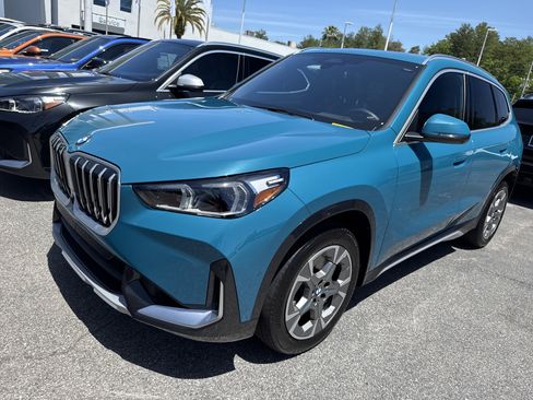 Used 2025 BMW X1 xDrive28i image 2
