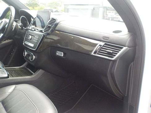 Used 2018 Mercedes-Benz GLS 450 4MATIC w/ Premium Package image 47