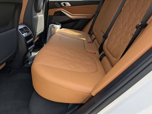 Used 2026 BMW X5 sDrive40i w/ M Sport Package RWD image 15