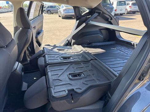 Certified 2024 Subaru Crosstrek 2.0i Premium image 16