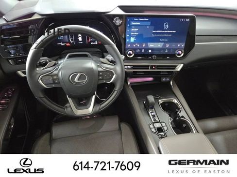 Used 2025 Lexus RX 350 AWD w/ Convenience Package image 17