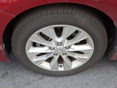 Used 2014 Lexus ES 300h image 4