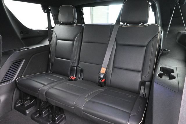 Used 2023 Chevrolet Tahoe Premier AWD/4WD image 29