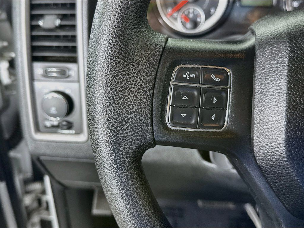 Used 2017 RAM 1500 Express w/ Express Value Package AWD/4WD image 21