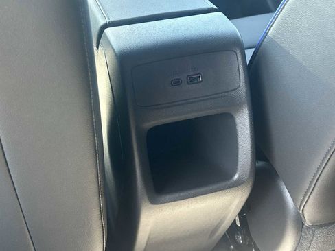 New 2026 Buick Envista Sport Touring image 21