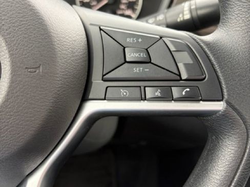 Used 2024 Nissan Altima 2.5 SV image 20