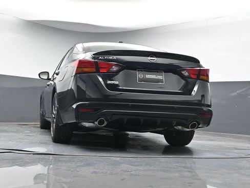 New 2025 Nissan Altima 2.5 SV w/ SV Special Edition Package image 39