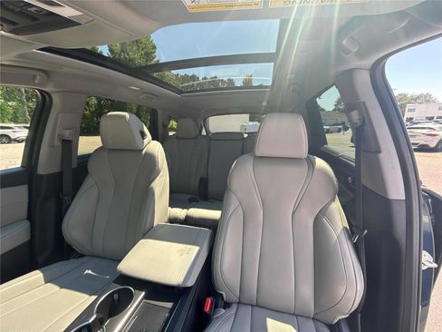 Used 2025 Acura MDX FWD w/ Technology Package image 24